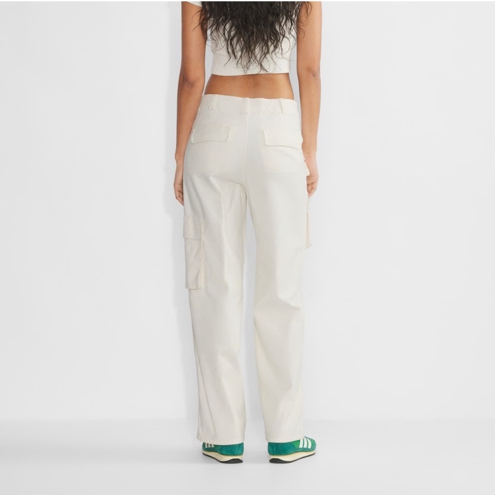 Aritzia Off-White Cargo Pants